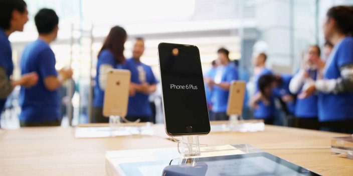 Apple a obtinut 92% din totalul profiturilor din segmentul smartphone in primul trimestru al acestui an