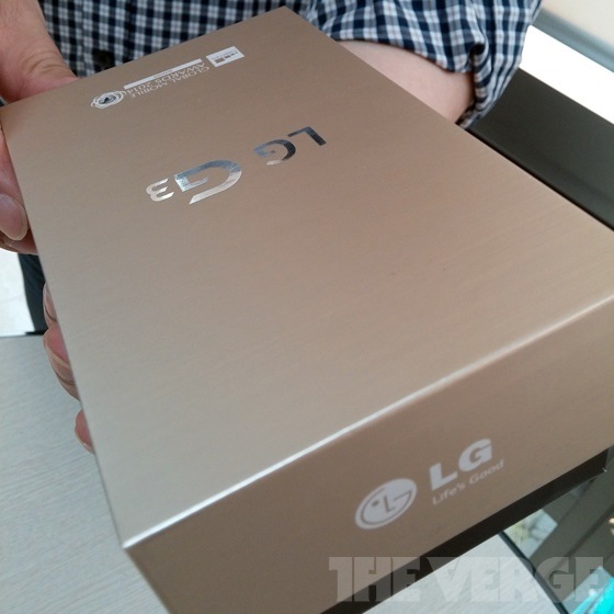 Cutia lui LG G3 fotografiata poate prea devreme; Vom avea o varianta aurie de G3!