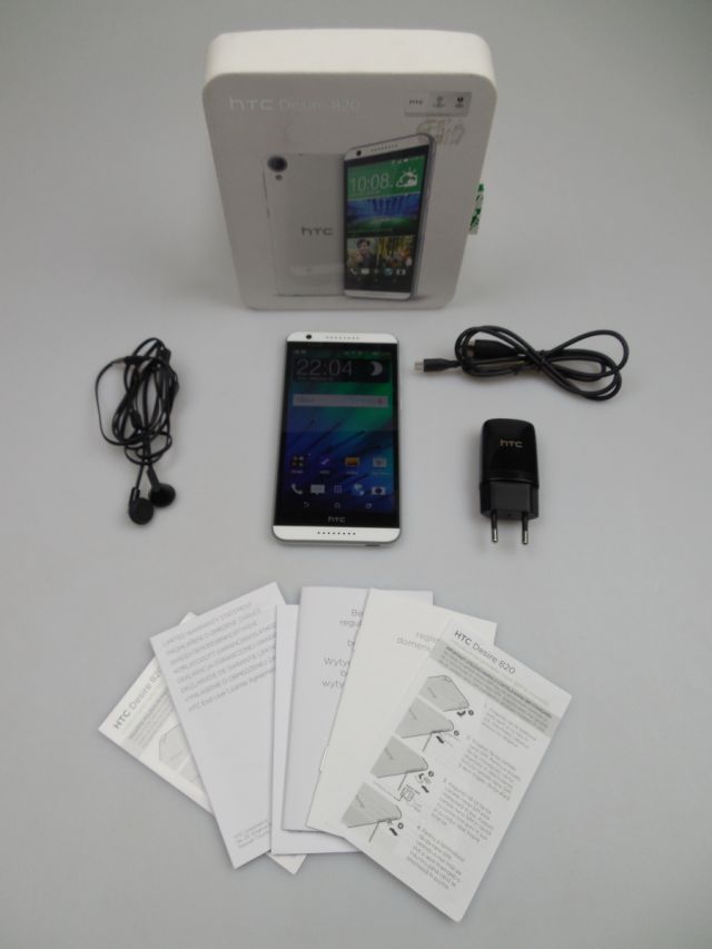 HTC Desire 820 Unboxing: phablet midrange care îi urmeaza unui device foarte apreciat la Mobilissimo (Video)
