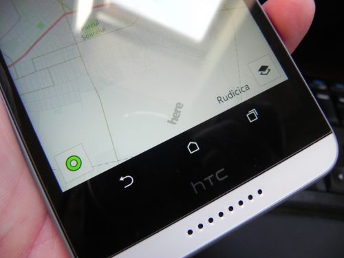 HTC Desire 820 BommSound