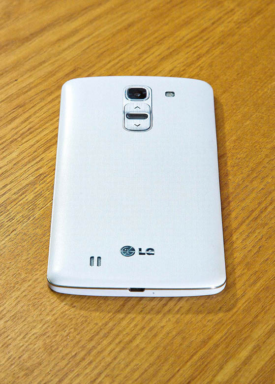 LG G PRO 2 iși face apariția intr-o serie de imagini