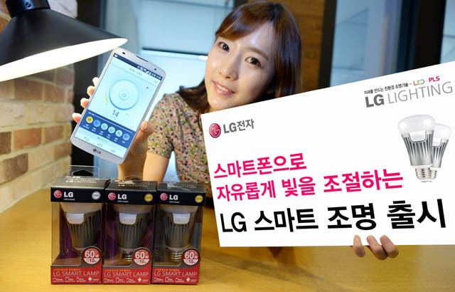 LG anunta becul inteligent; Smart Bulb functioneaza in tandem cu terminale Android si iOS