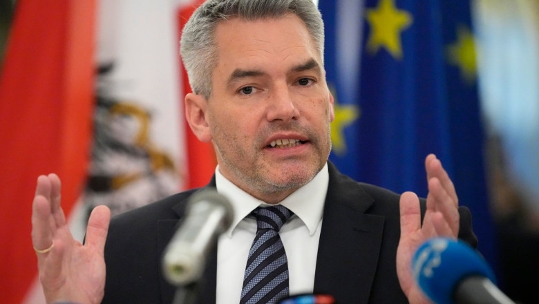 Presă: Cancelarul Austriei vine la Consiliul European cu cinci condiții, printre care și ridicarea unui gard la granița Bulgaria-Turcia | Digi24