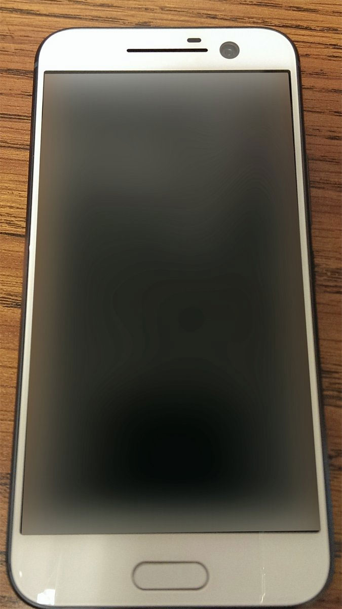 HTC One M10 ni se prezinta in varianta de culoare alba prin intermediul unui nou leak marca @evleaks