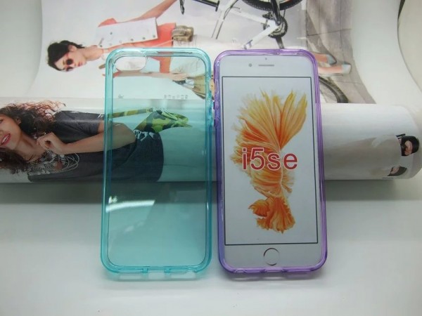 Husele lui iPhone 5SE fotografiate in 2 variante de culoare; Butoanele rotunjite de volum confirmate