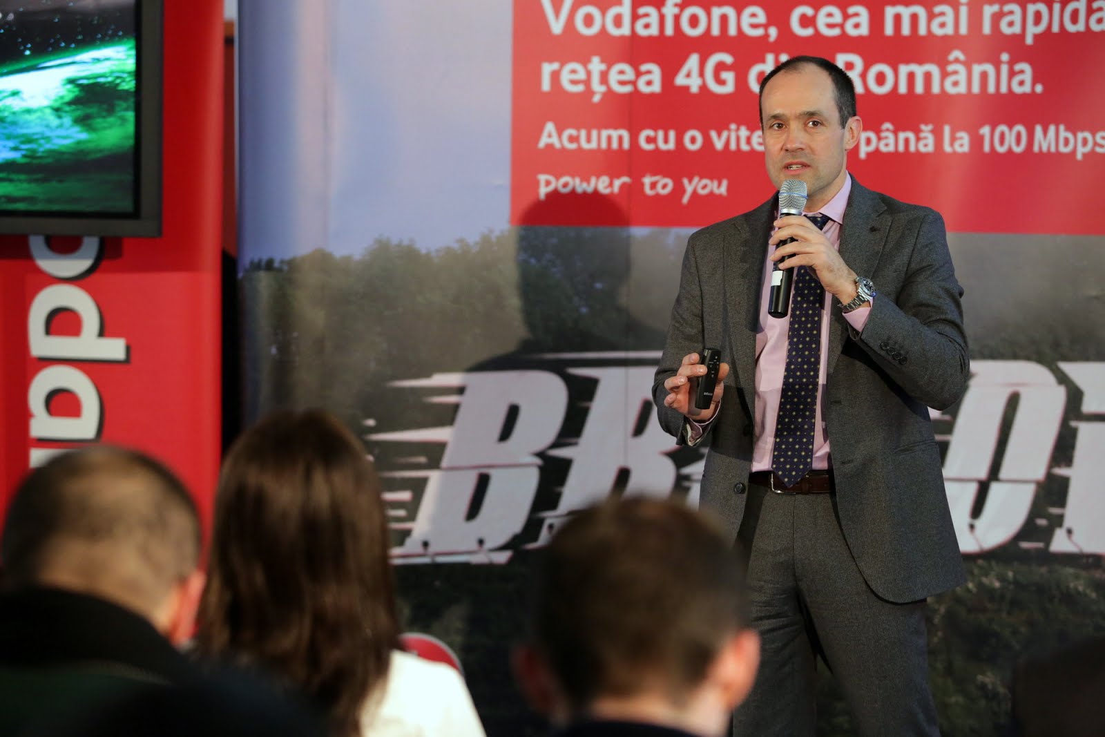 Iñaki Berroeta, seful Vodafone Romania va parasi compania de la 1 martie