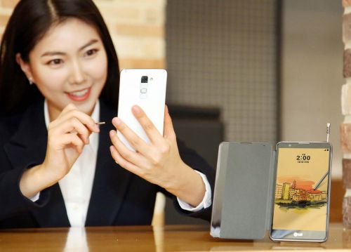 LG Electronics anunța disponibilitatea smartphone-ului Stylus 2 in Coreea de Sud; aflam și prețul de comercializare