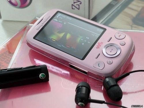Sony Ericsson Zylo, acum in varianta de culoare roz